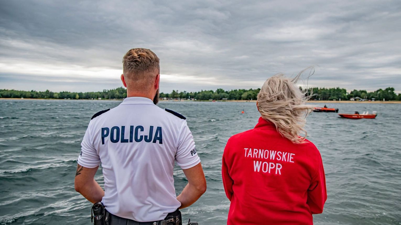Groźna sytuacja podczas pikniku służb ratowniczych w Radłowie. Młody mężczyzna znalazł się pod wodą