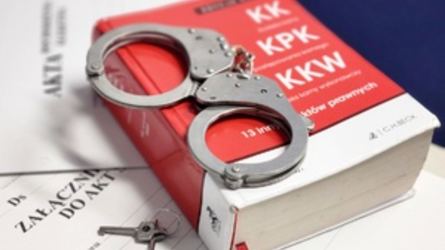 Mężczyzna kierował mimo iż posiadałtrzyzakazy prowadzeniapojazdów