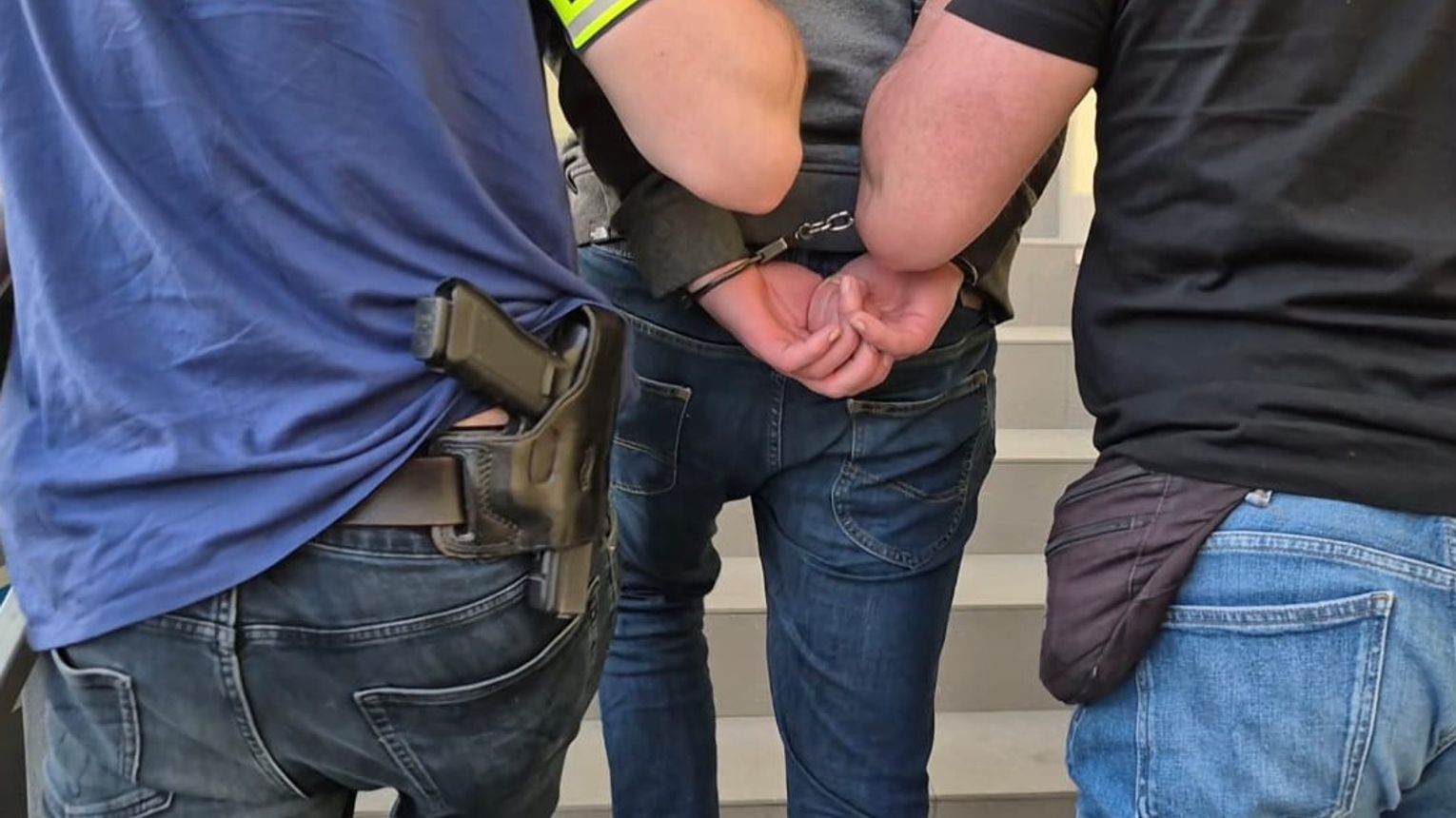 Policjanci zatrzymali podejrzanych o kradzież rozbójniczą