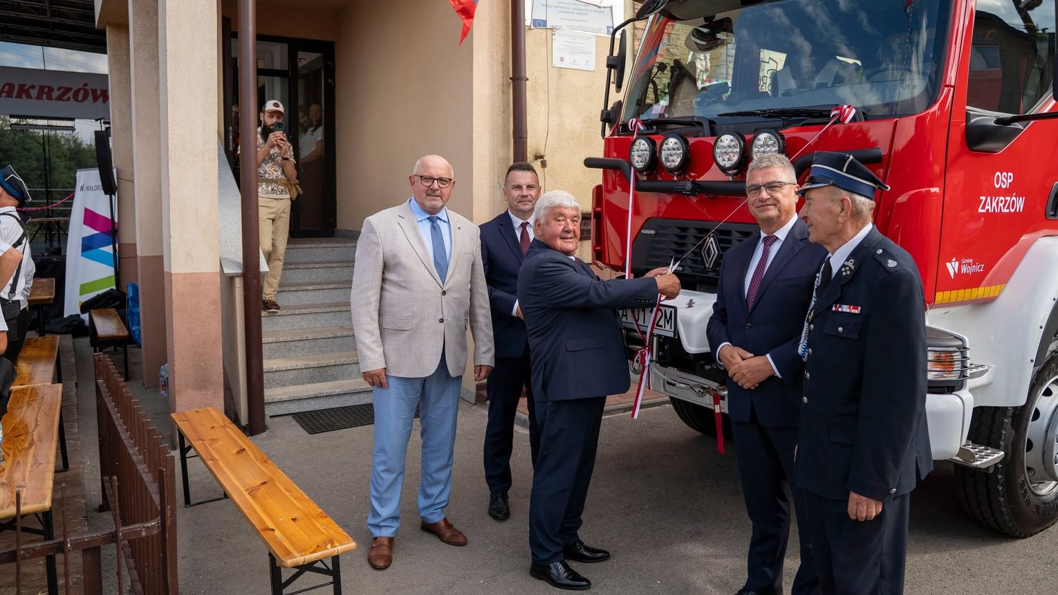 Zakrzów świętował 100-lecie OSP. Jubileusz, odznaczenia i nowy samochód ratowniczo-gaśniczy
