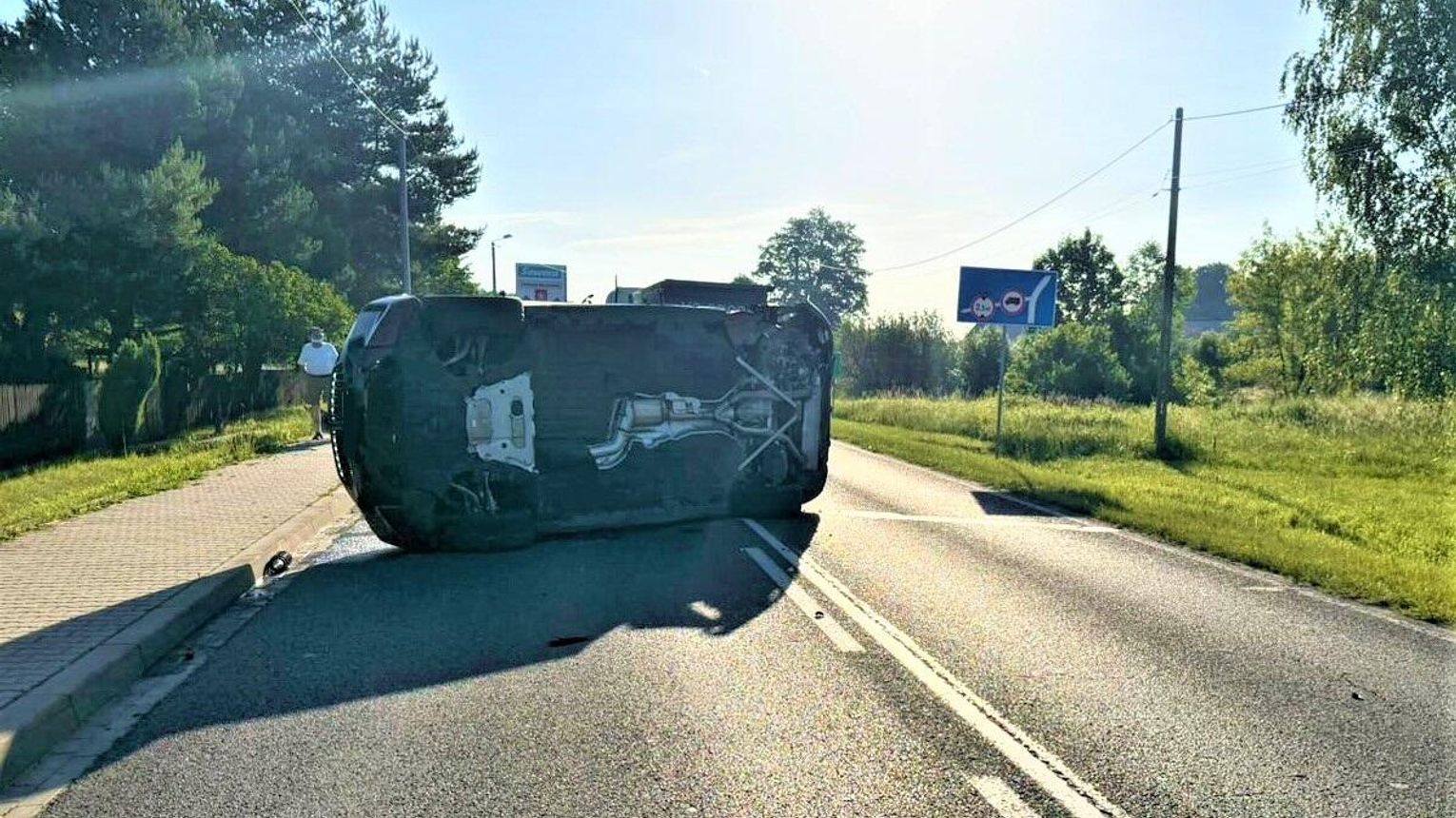 Zderzenie samochodu osobowego z ciężarówką